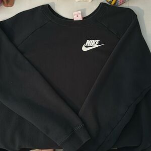 Black Nike crewneck